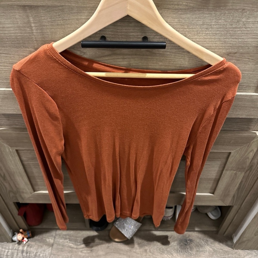Long sleeve tight fitted top